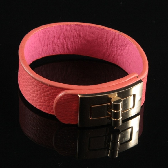 Pink Cuff Bracelet Jewelry - Pink Cuff Bracelet Gold Tone Twist Lock